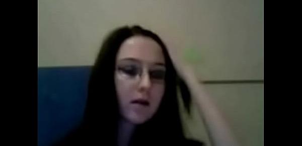  19 Years Old Girl Fingering on Webcam